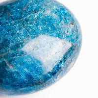 Apatite, Blue - Palm