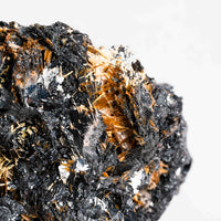 Rutile in Hematite