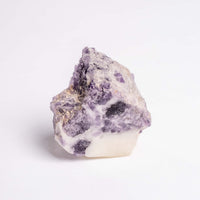 Scapolite, Purple