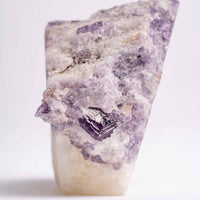 Scapolite, Purple