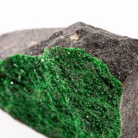 Garnet, Uvarovite - Rough