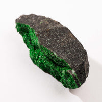 Garnet, Uvarovite - Rough