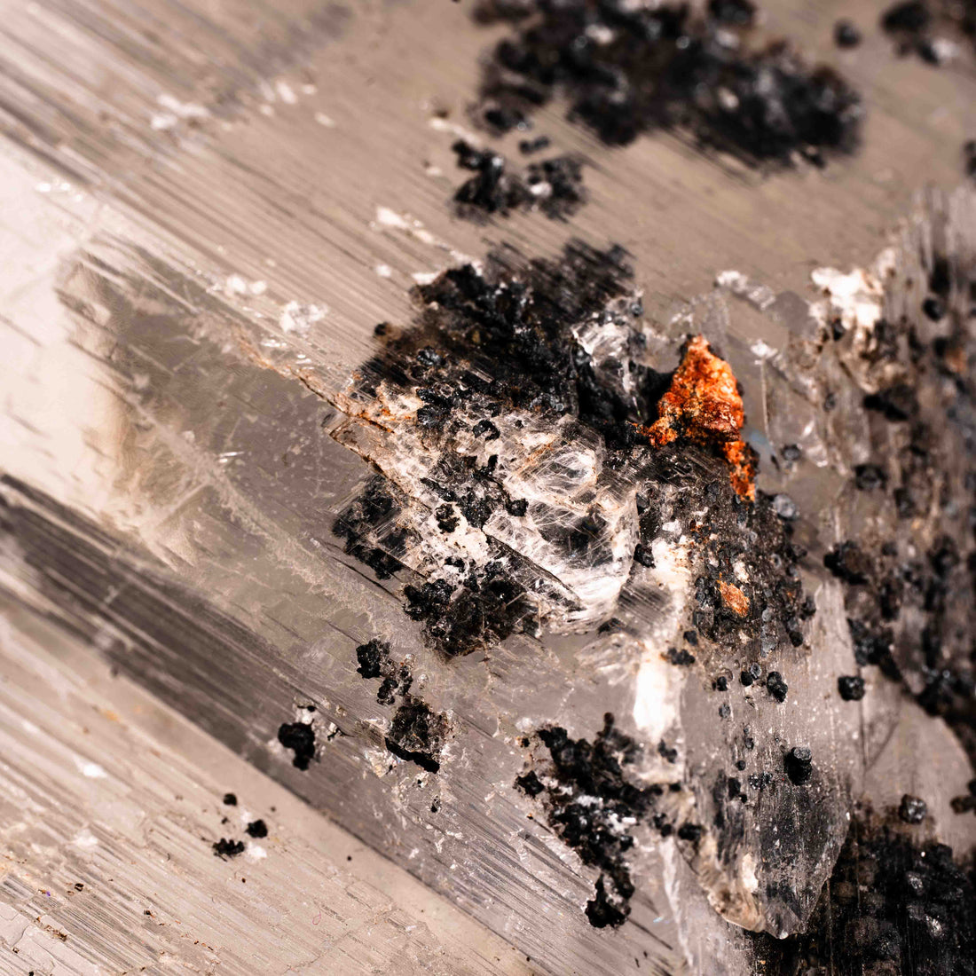 Selenite - Giants Mine, Statement Piece