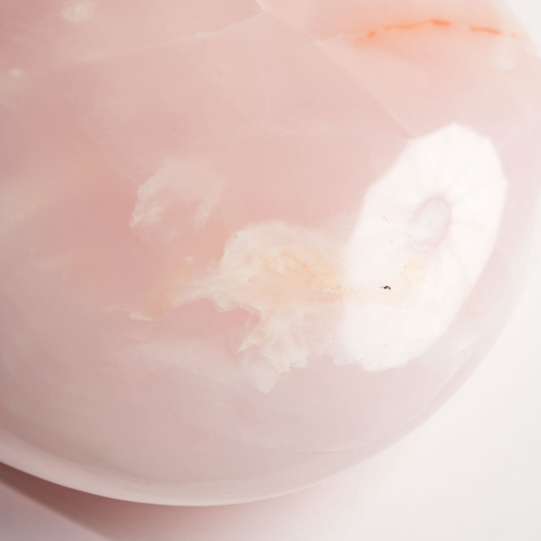 Mangano Calcite - Statement Piece