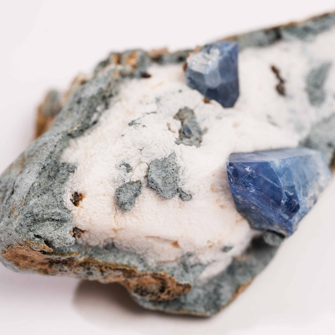 Benitoite- On Matrix