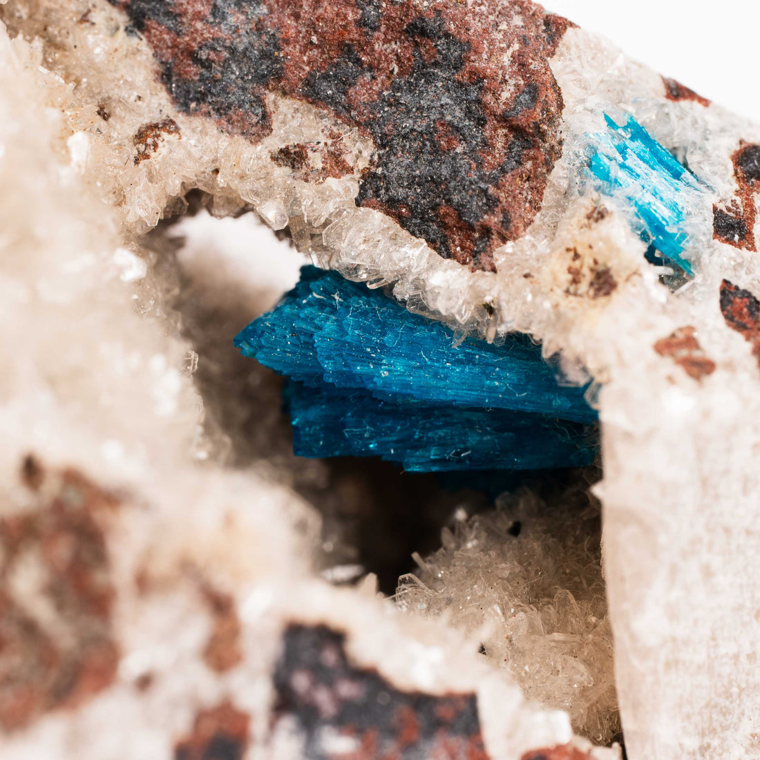 Cavansite