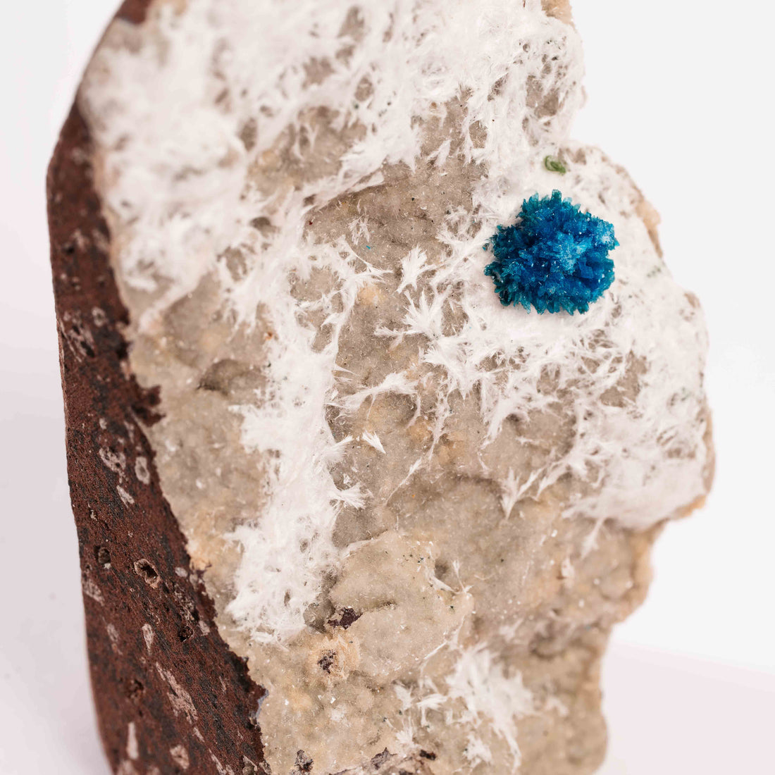Cavansite