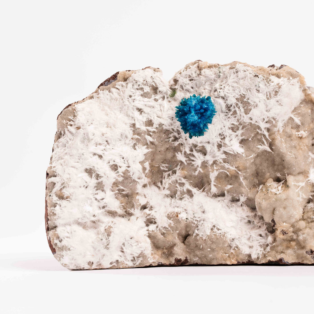 Cavansite