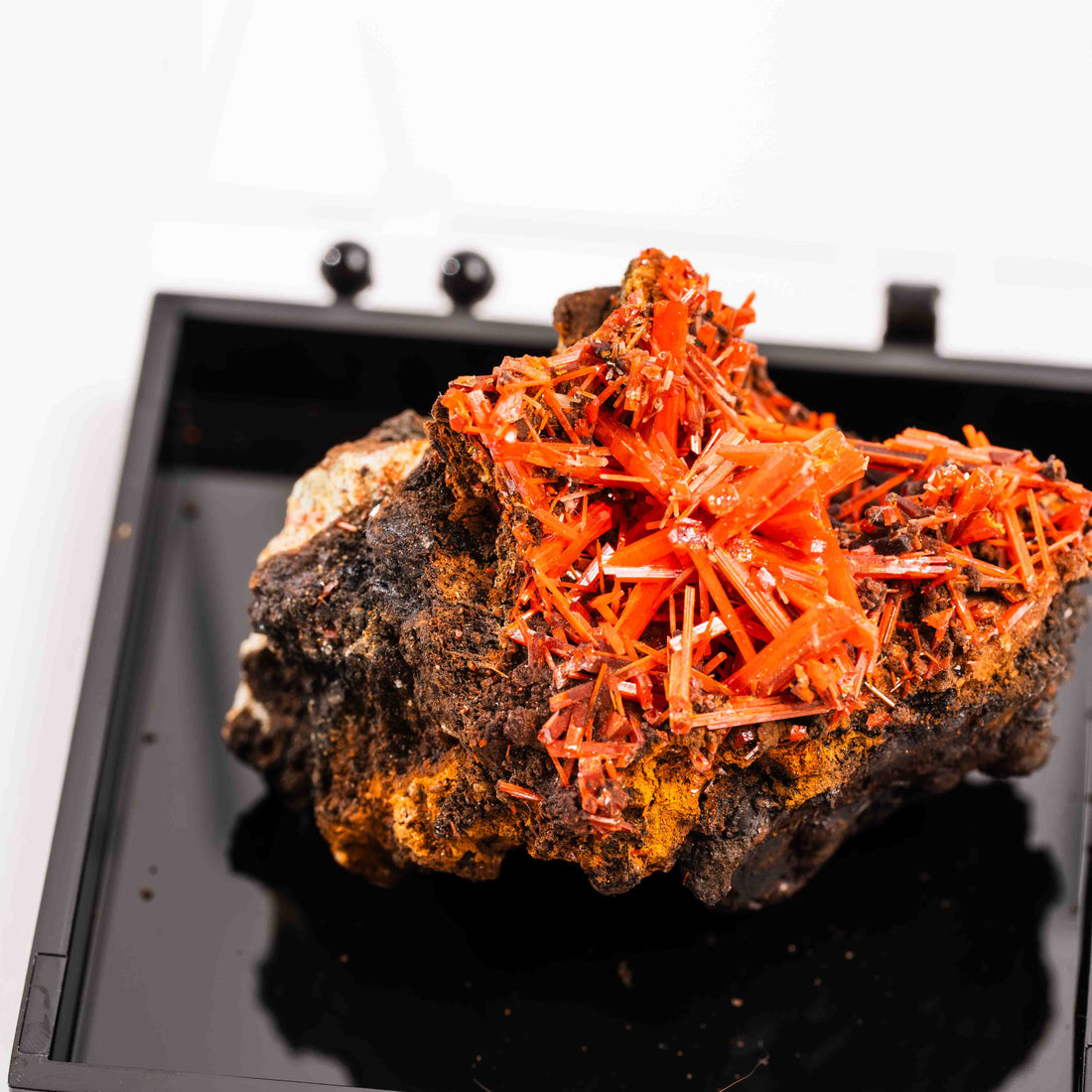 Crocoite- Cluster