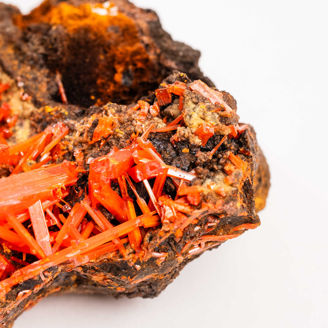 Crocoite- Cluster