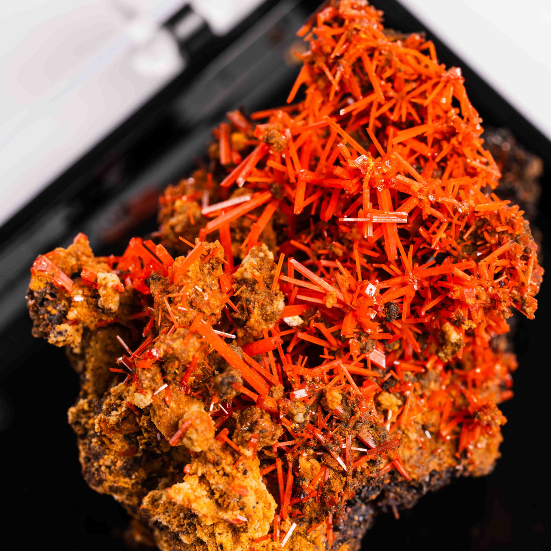 Crocoite- Cluster