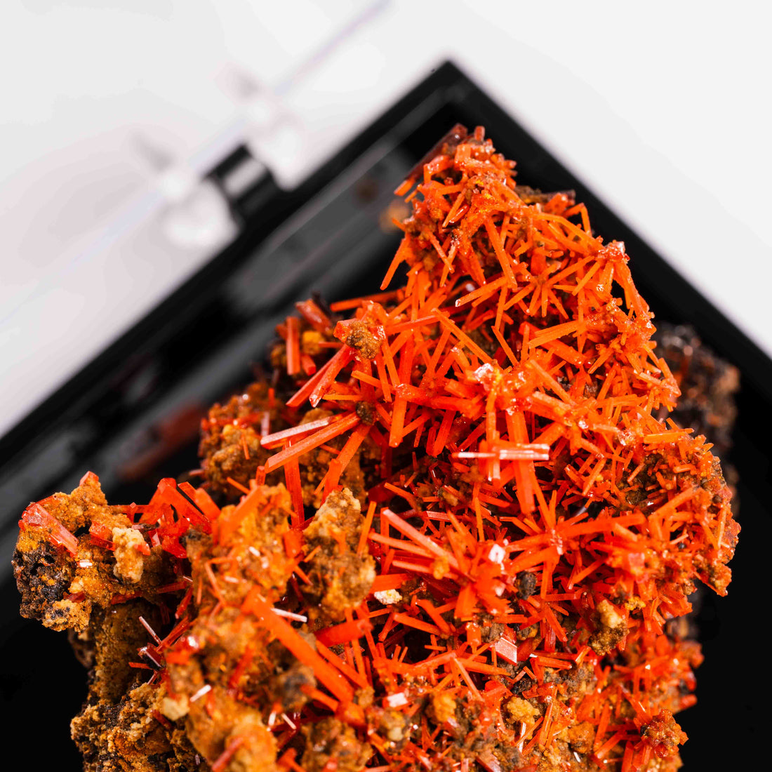 Crocoite- Cluster