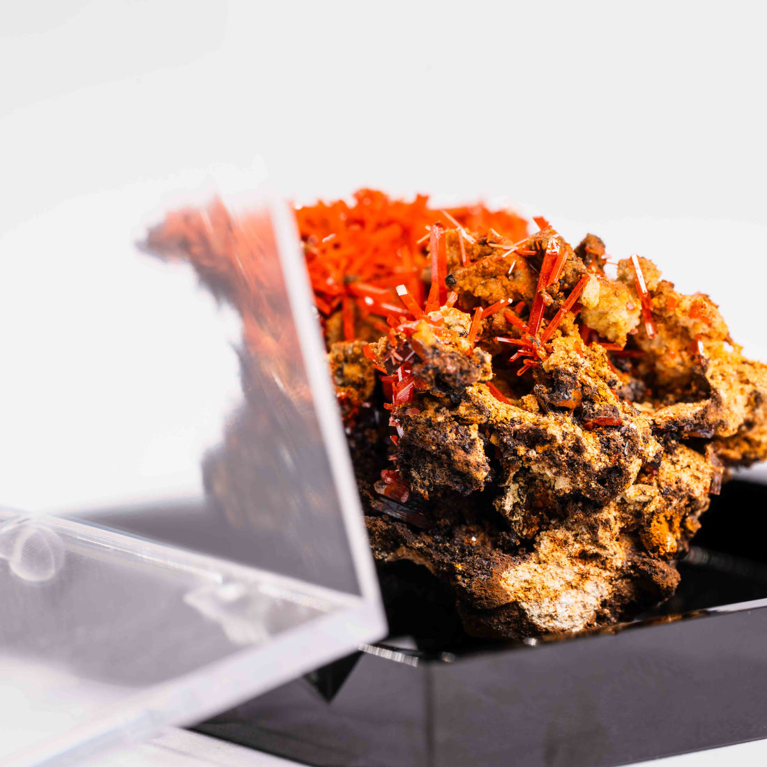 Crocoite- Cluster