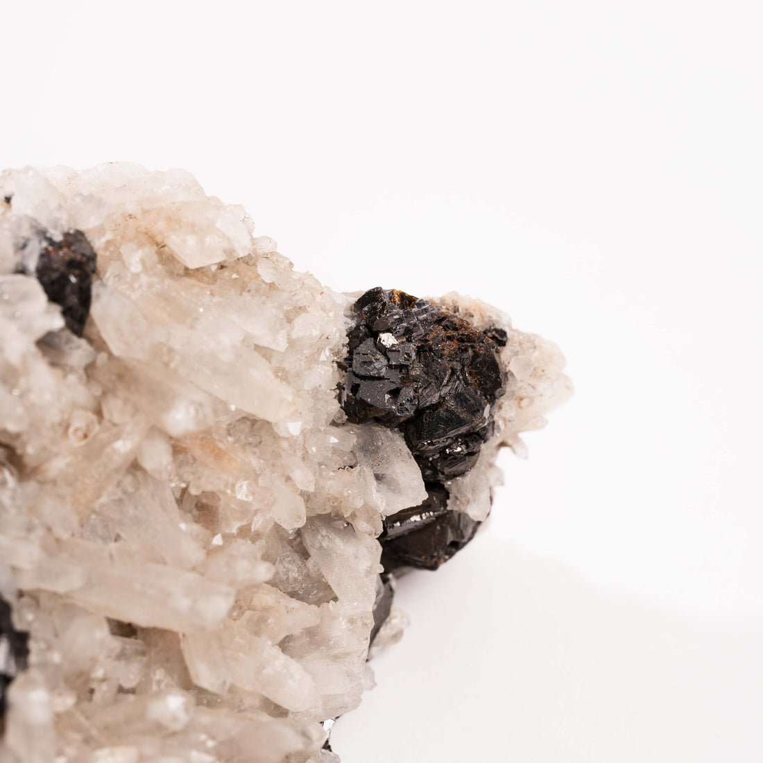 Dalnegorsk Garnet on Matrix