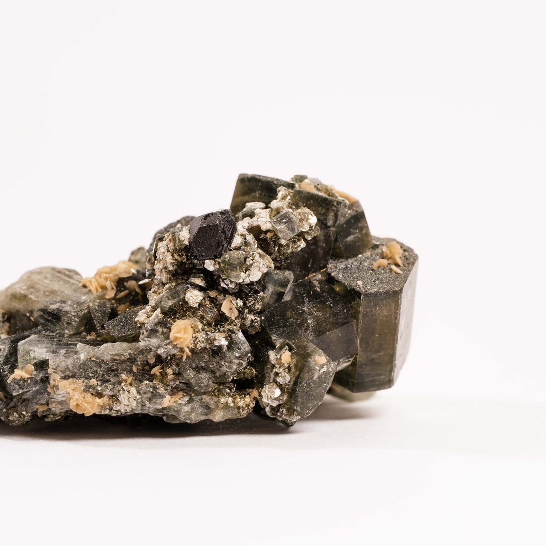 Apatite, Green (Fluorapatite)