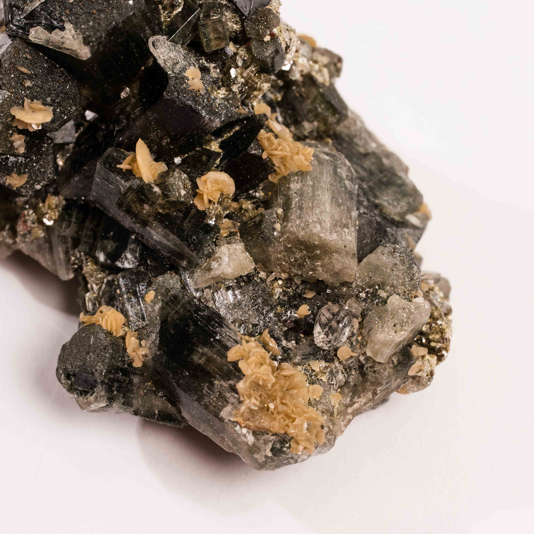 Apatite, Green (Fluorapatite)