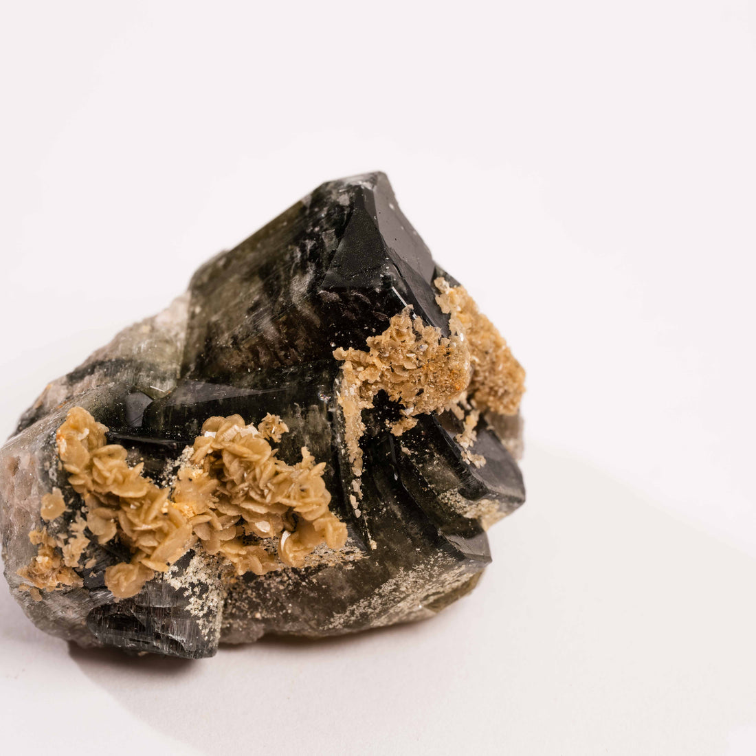 Apatite, Green (Fluorapatite)