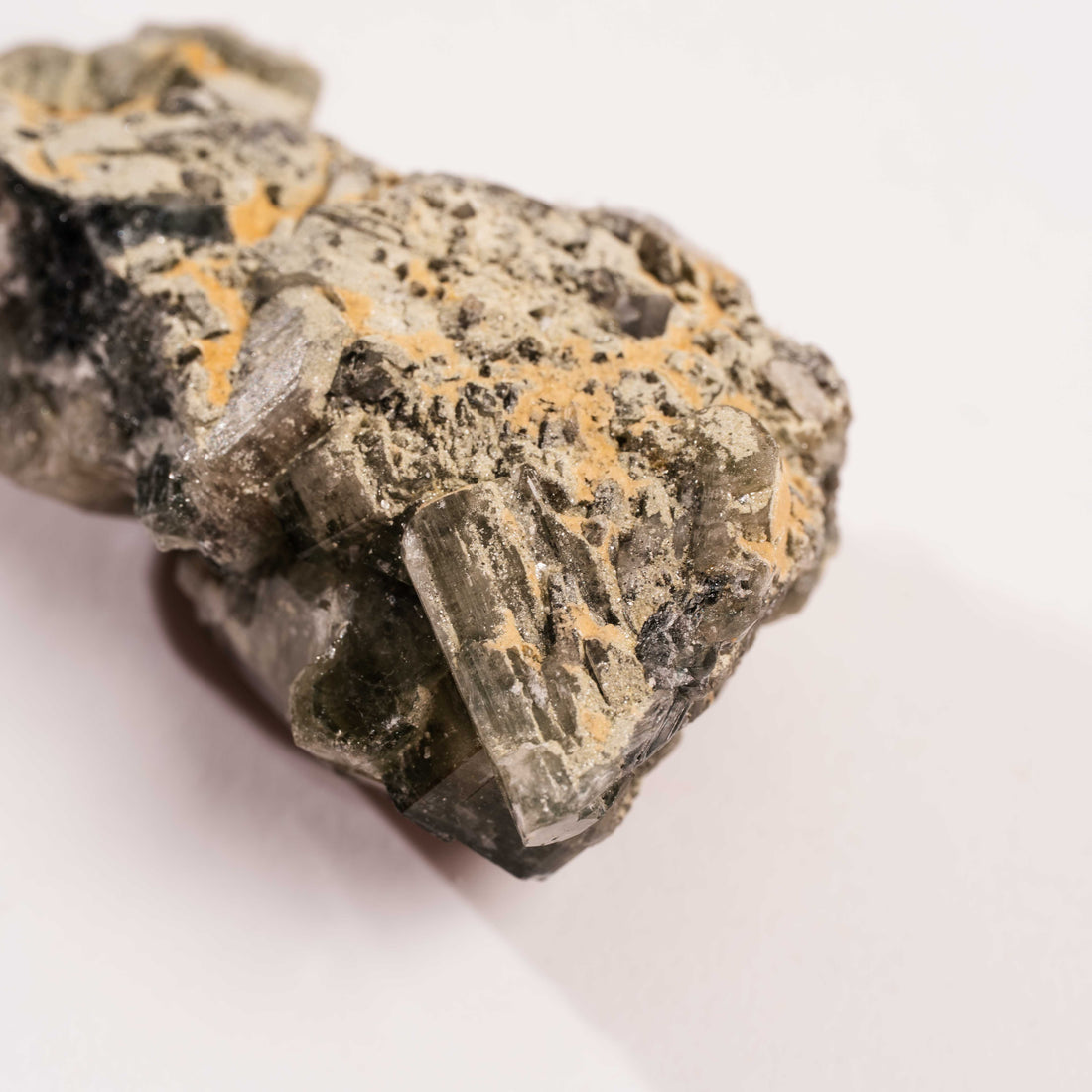 Apatite, Green (Fluorapatite)