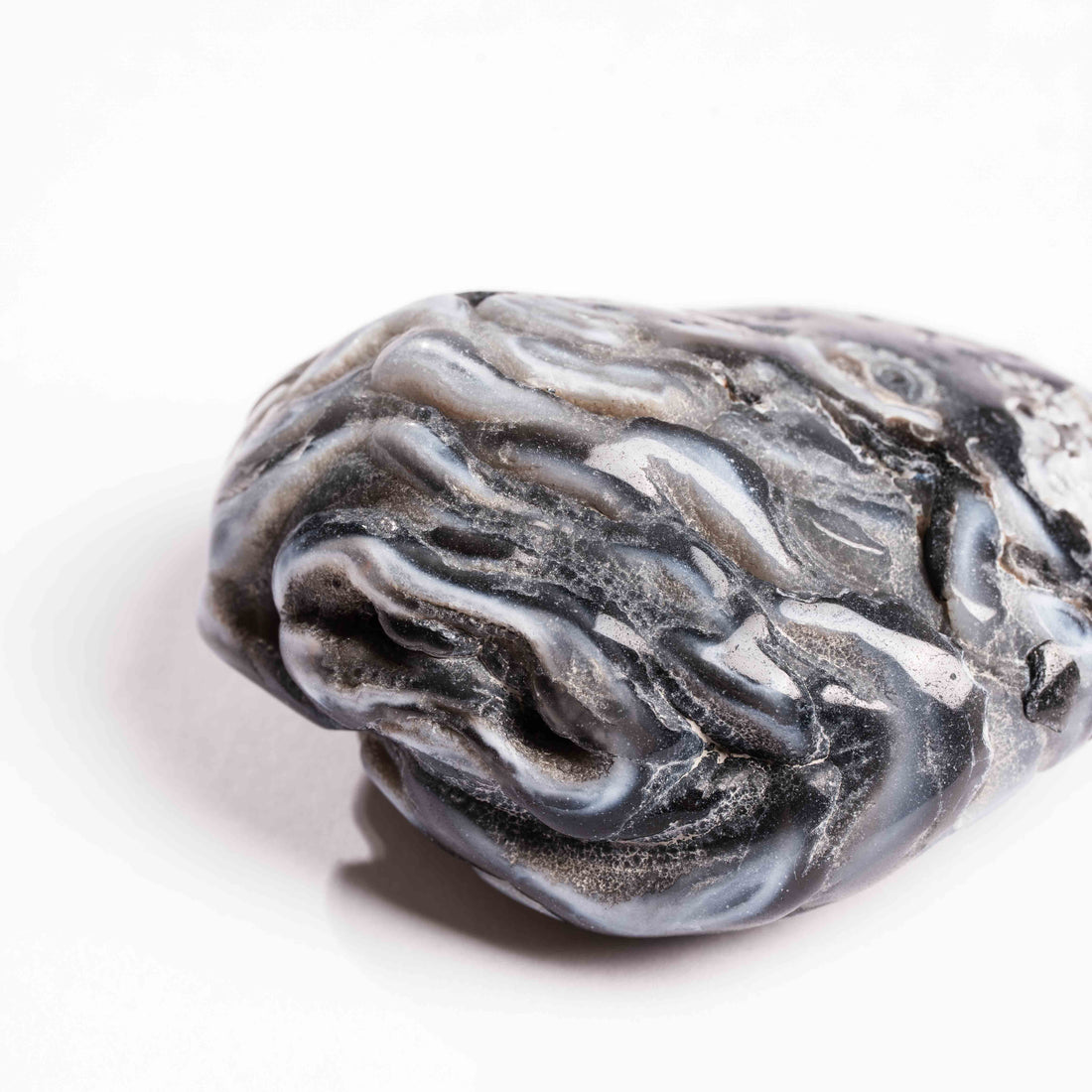 Agate, Enhydro