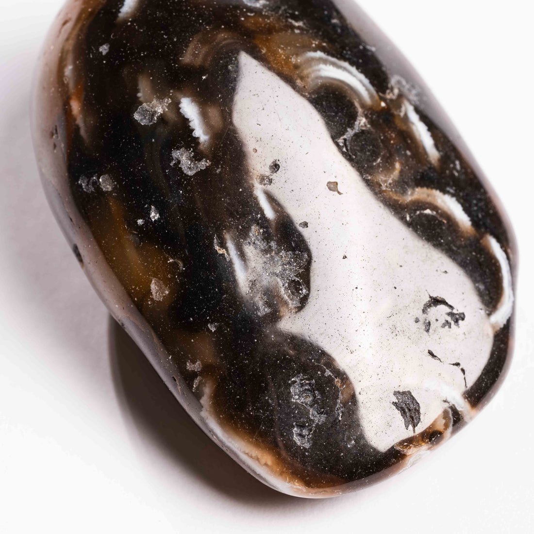 Agate, Enhydro