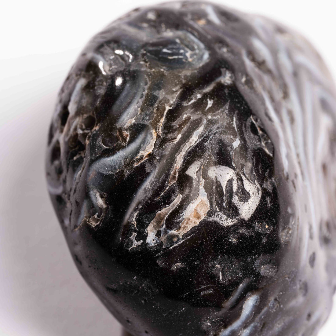 Agate, Enhydro