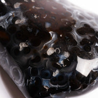 Agate, Enhydro
