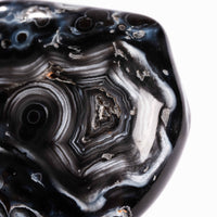 Agate, Enhydro