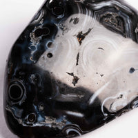 Agate, Enhydro
