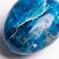 Apatite, Blue - Palm