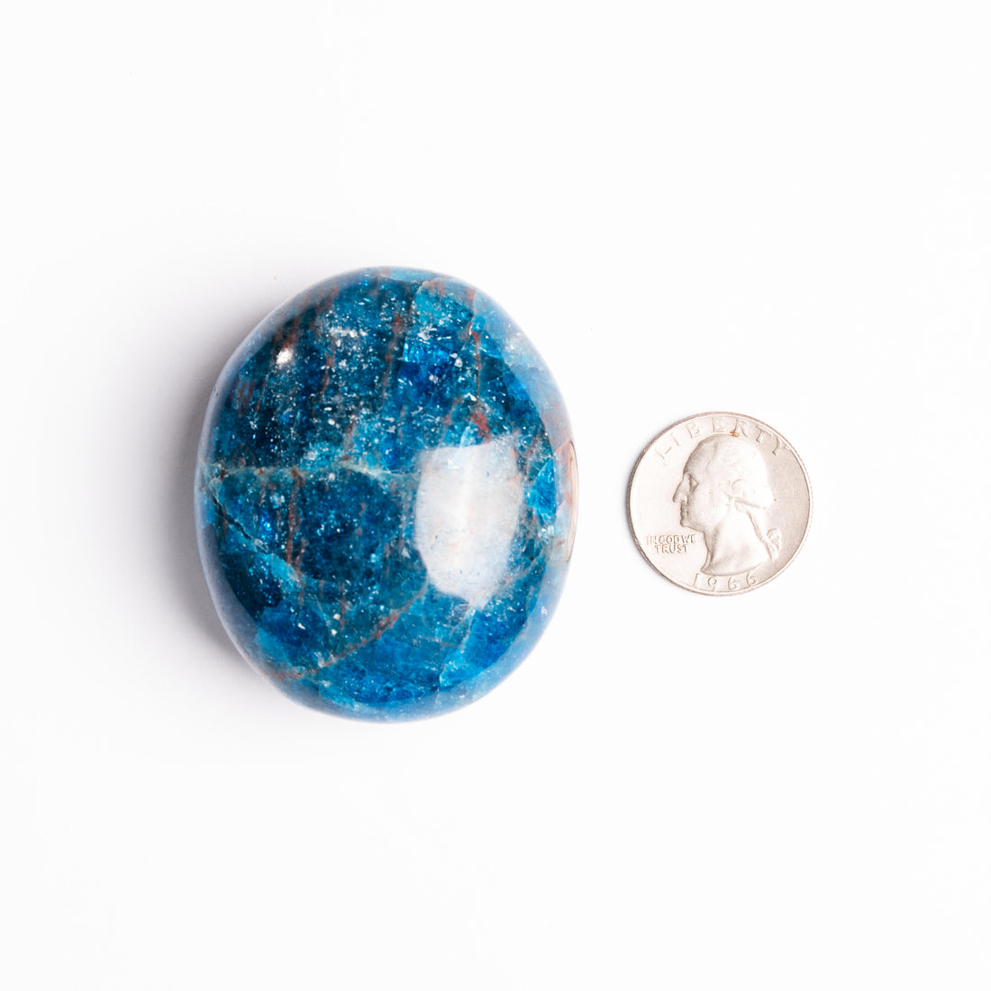 Apatite, Blue - Palm