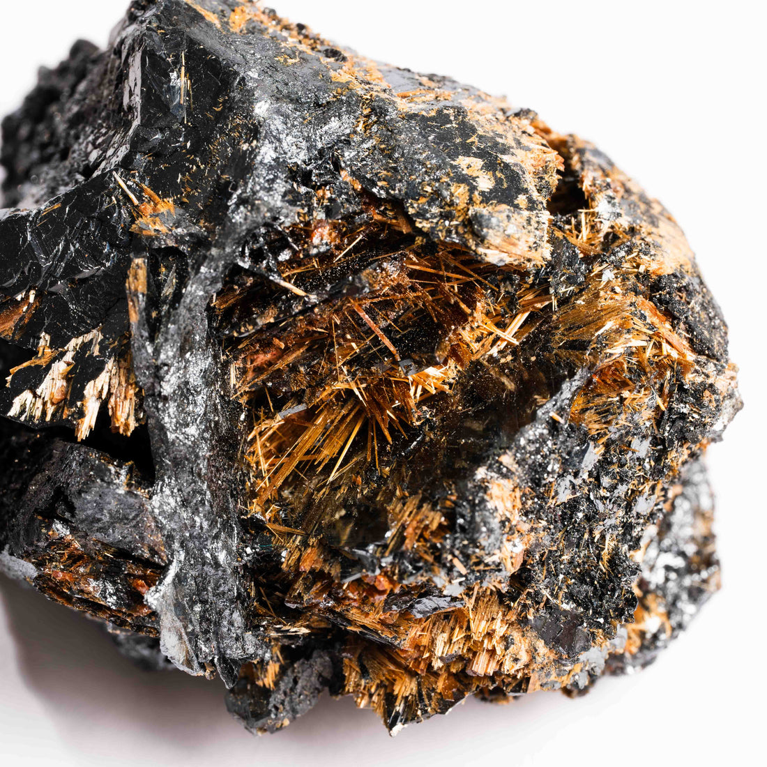 Rutile in Hematite