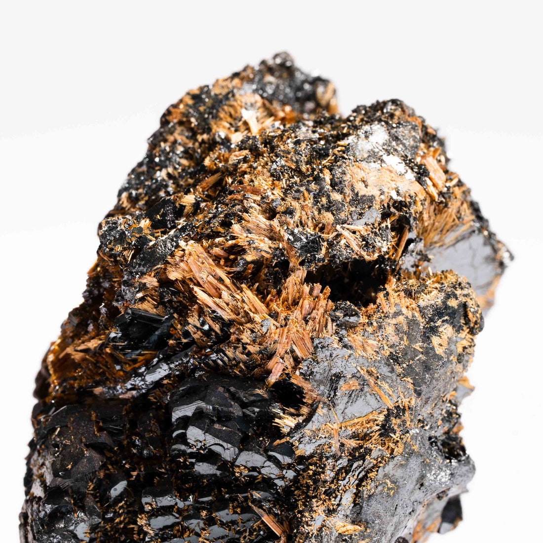 Rutile in Hematite