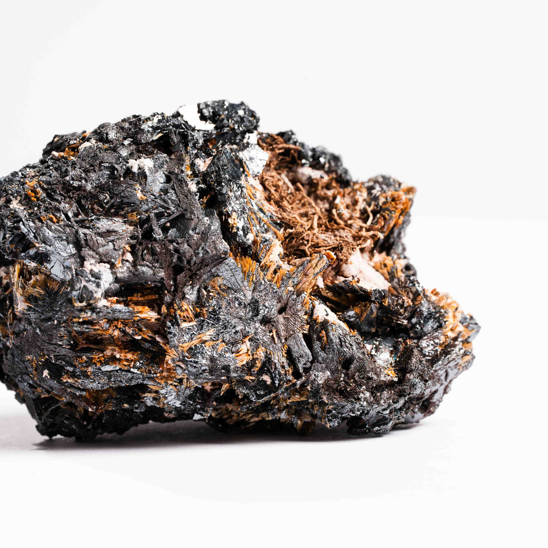 Rutile in Hematite