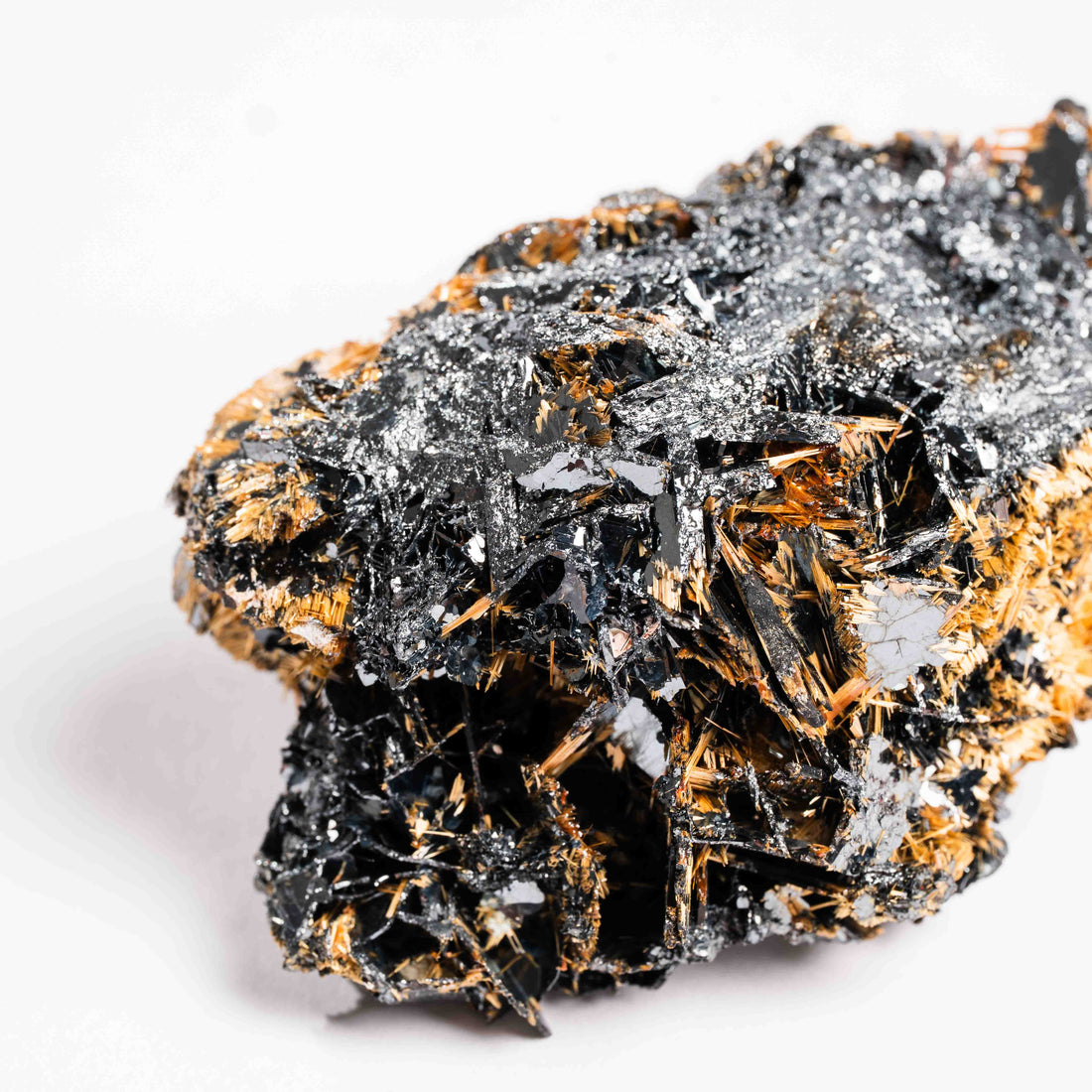 Rutile in Hematite
