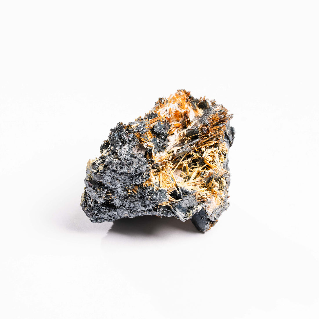 Rutile in Hematite