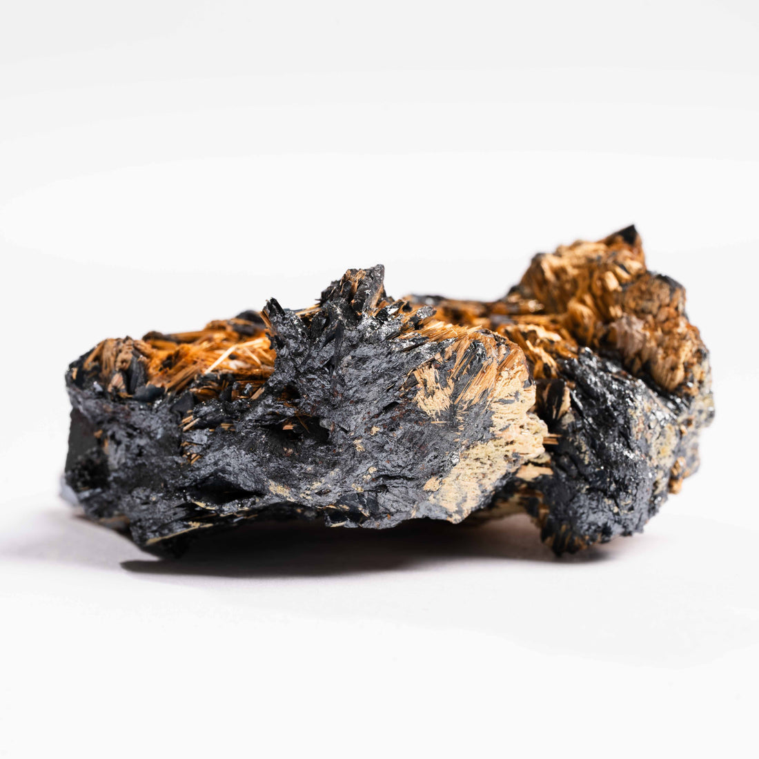Rutile in Hematite