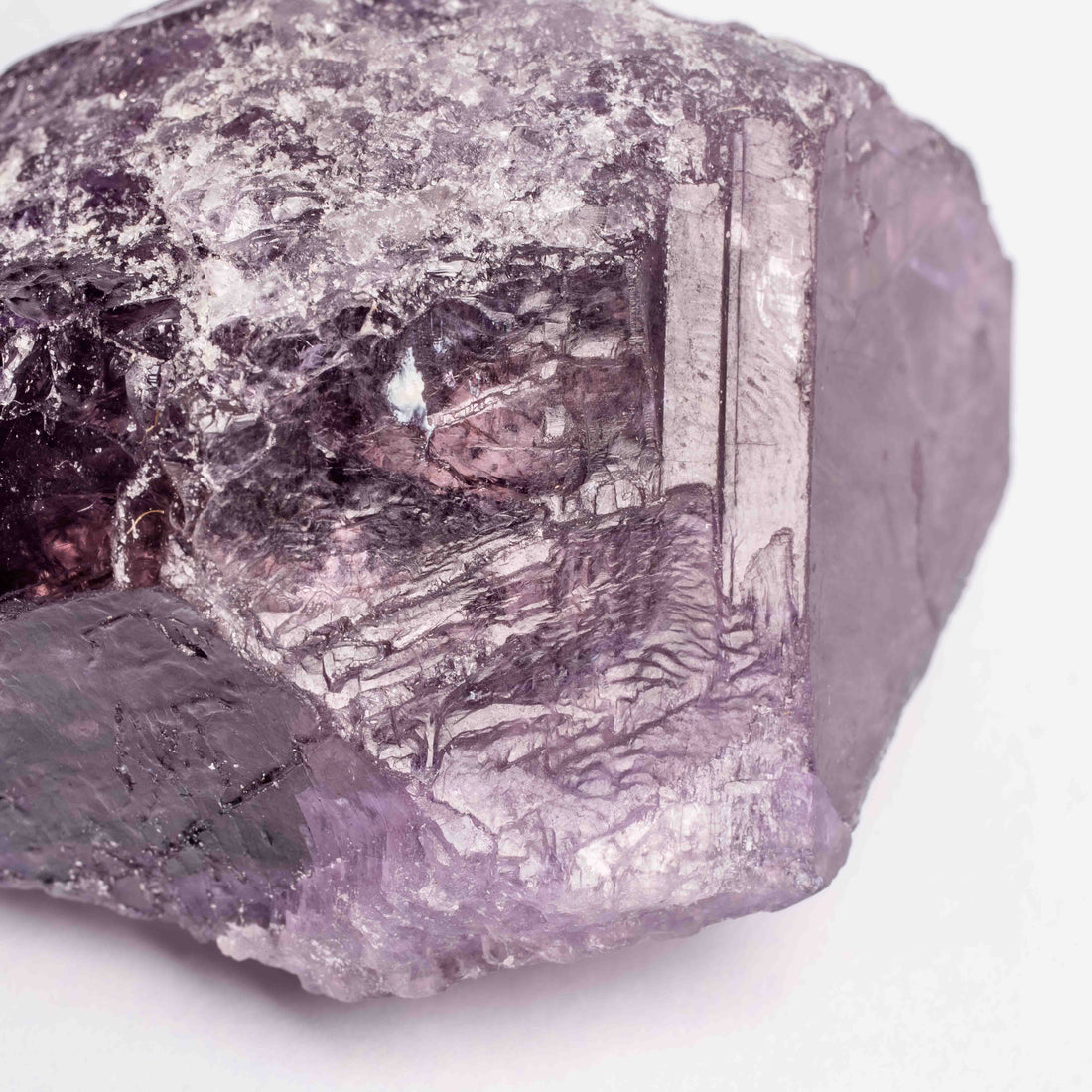 Scapolite, Purple