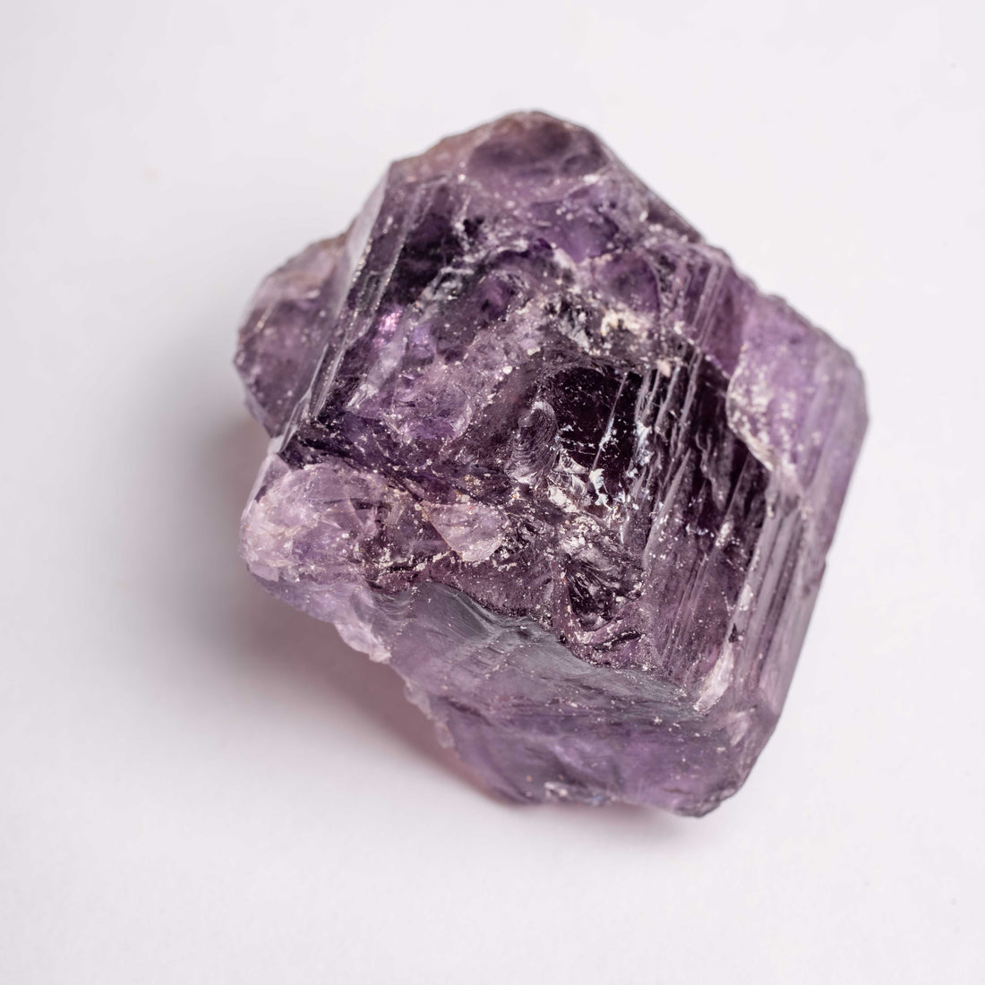 Scapolite, Purple