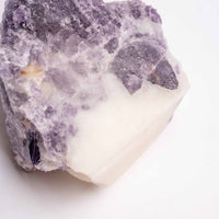 Scapolite, Purple