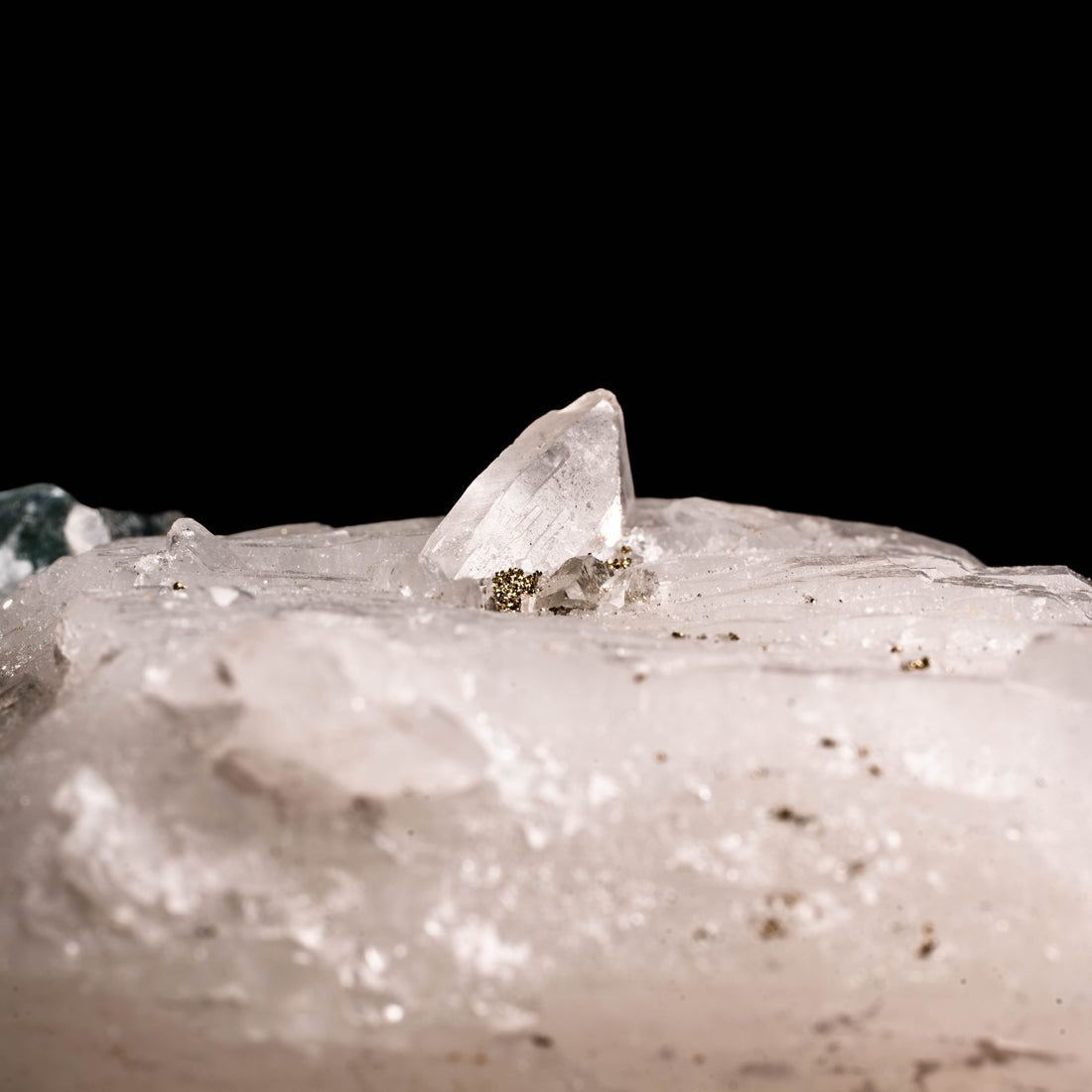 Quartz, w/ Blue Fluorite