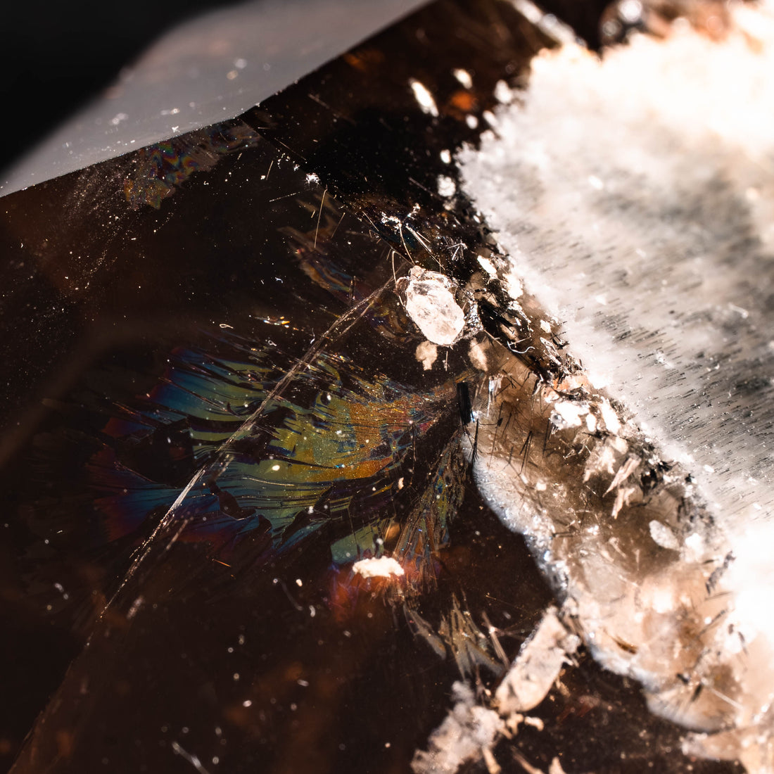 Quartz, Smoky w Rutile