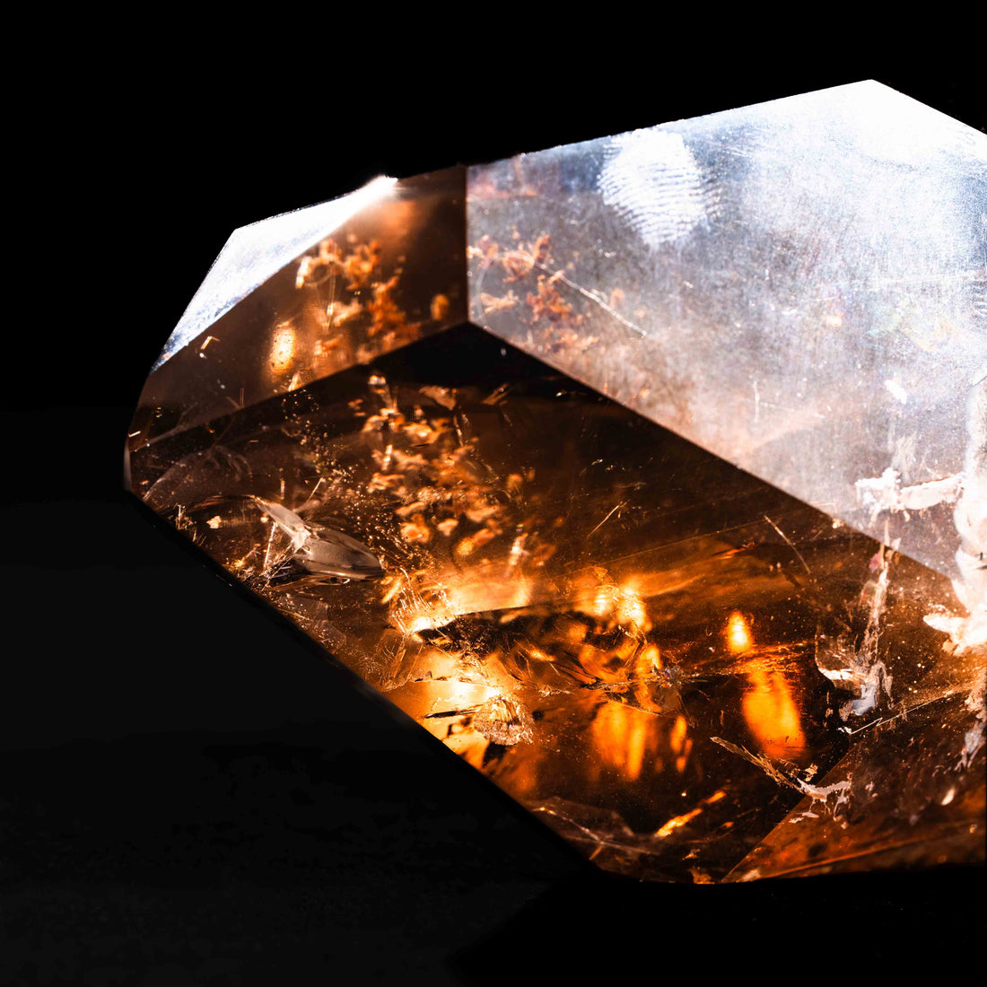 Quartz, Smoky w Rutile