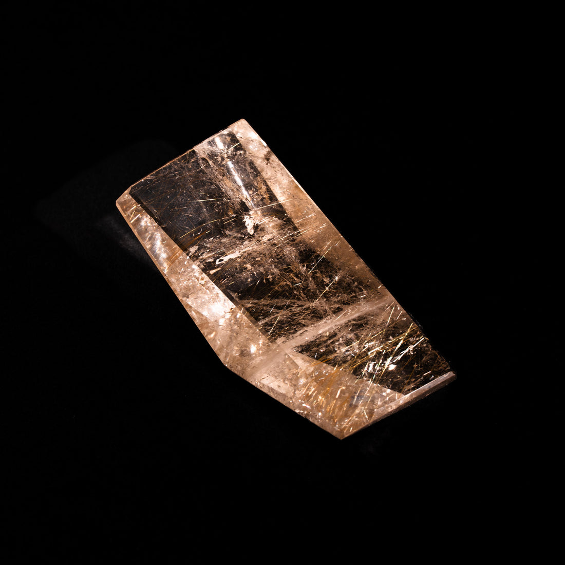 Quartz, Smoky w Rutile