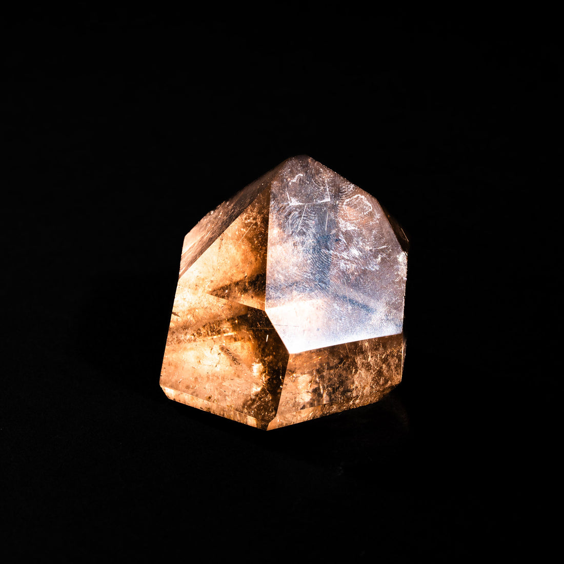 Quartz, Smoky w Rutile