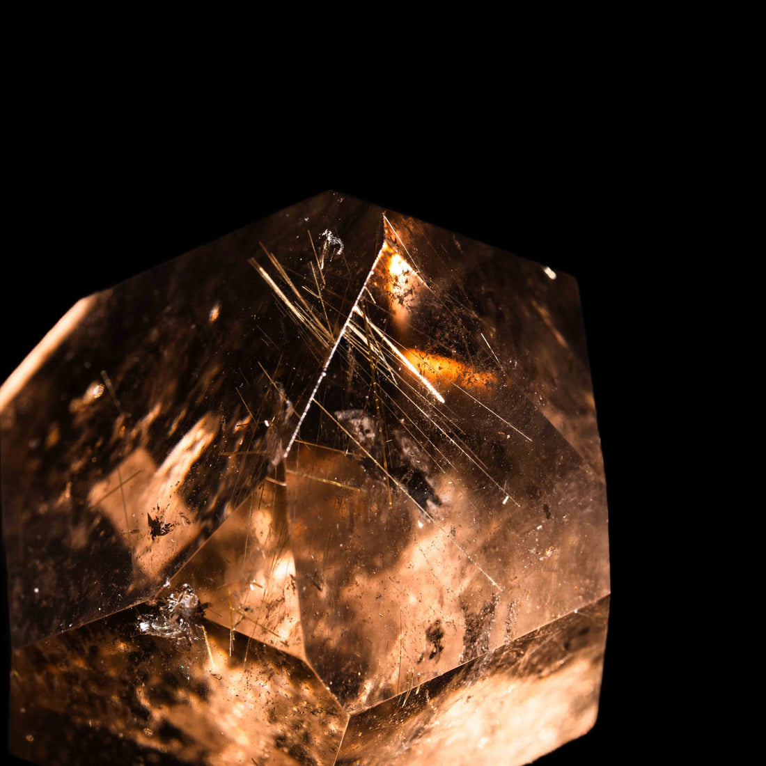 Quartz, Smoky w Rutile