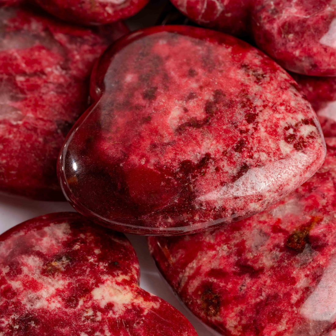 Thulite - Hearts