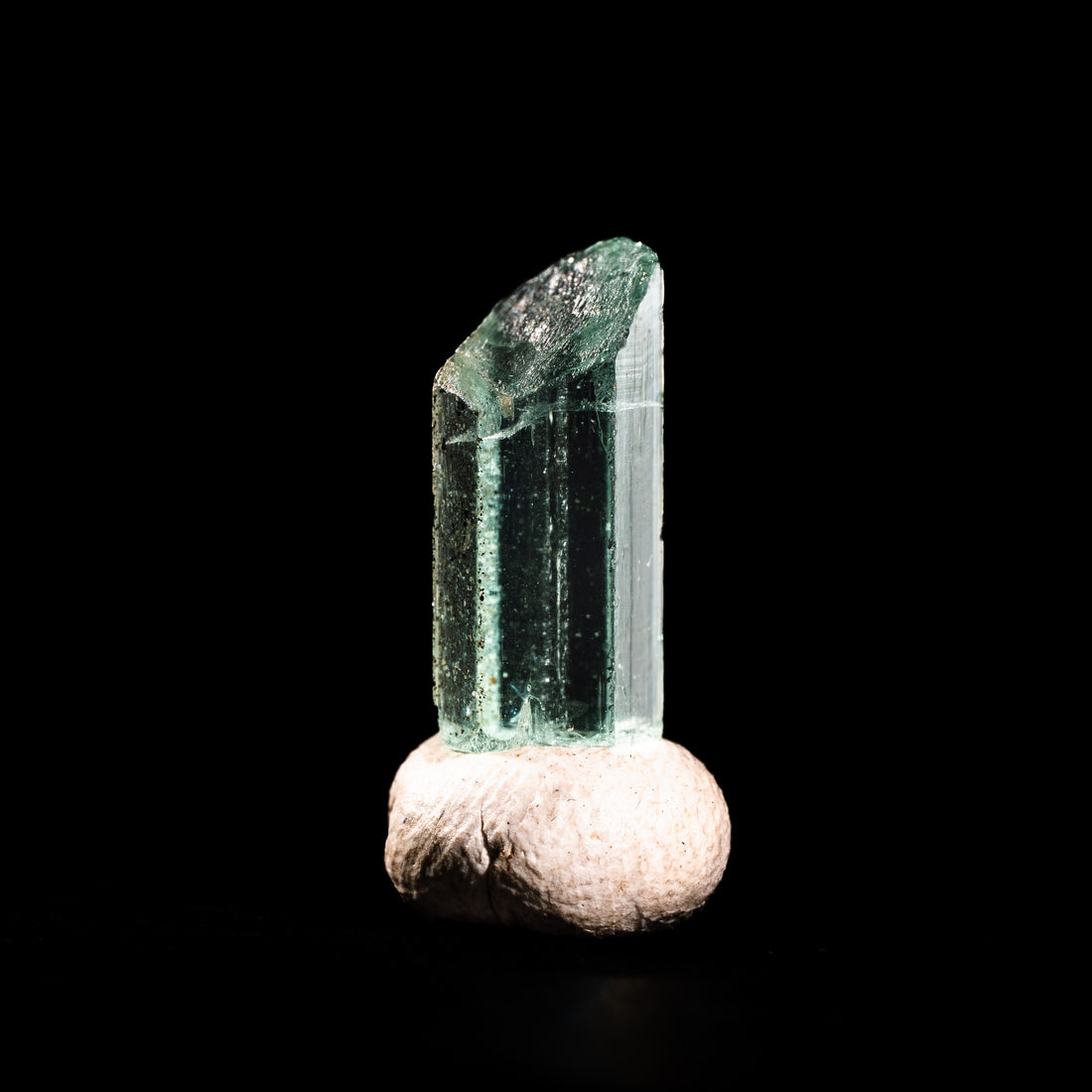 Beryl- Vanadium Rich