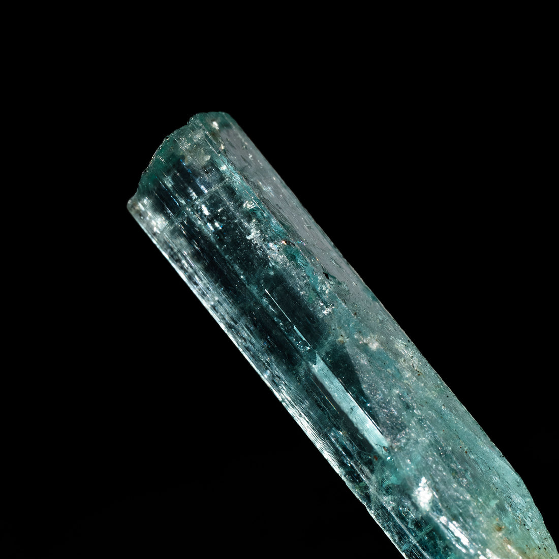 Beryl- Vanadium Rich