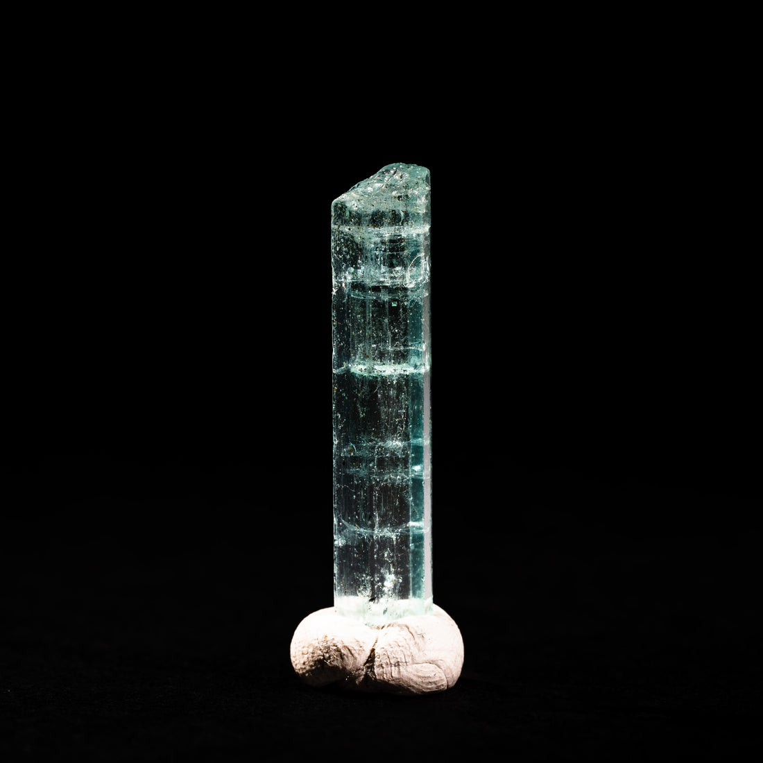 Beryl- Vanadium Rich