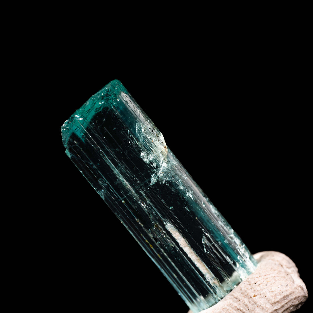 Beryl- Vanadium Rich
